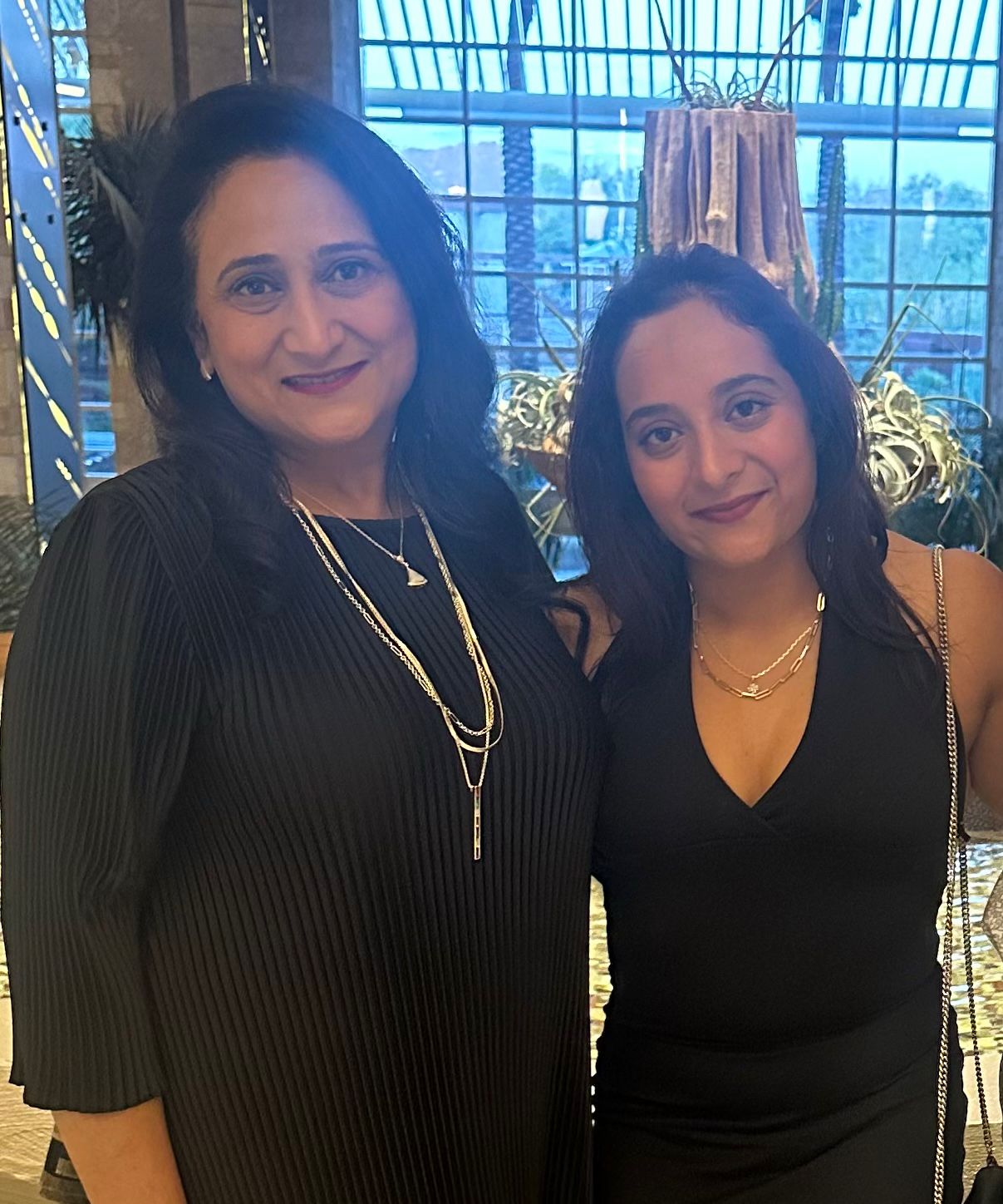 Janvi Shah and Seema Shah, the mother-daughter founders of Scottsdale Diamond Company